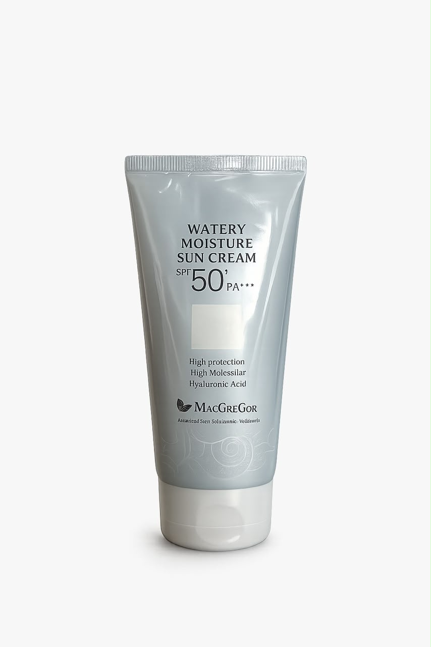 macgregor-watery-moisture-sun-cream-120ml.jpeg MacGreGor Watery Moisture Sun Cream SPF50+ PA++++ 120ml - Image 1